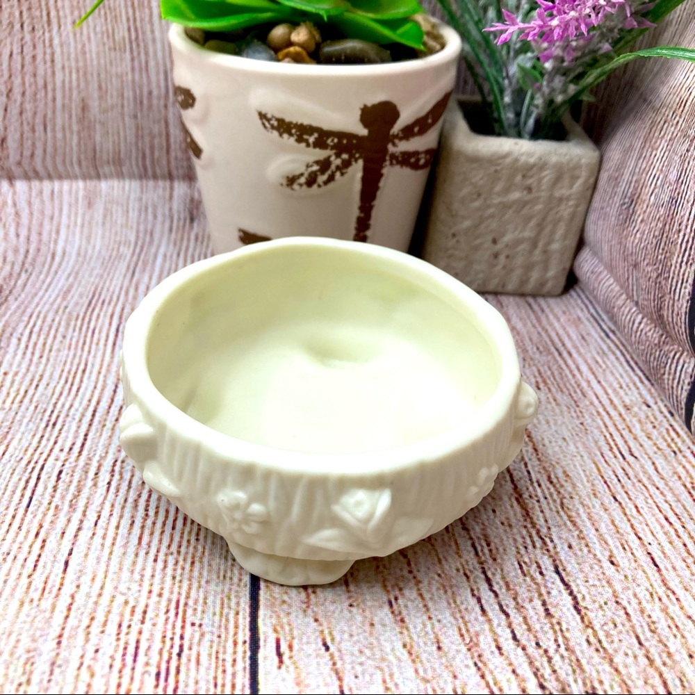 Albert Price Ceramic Dish Footed Cream Floral